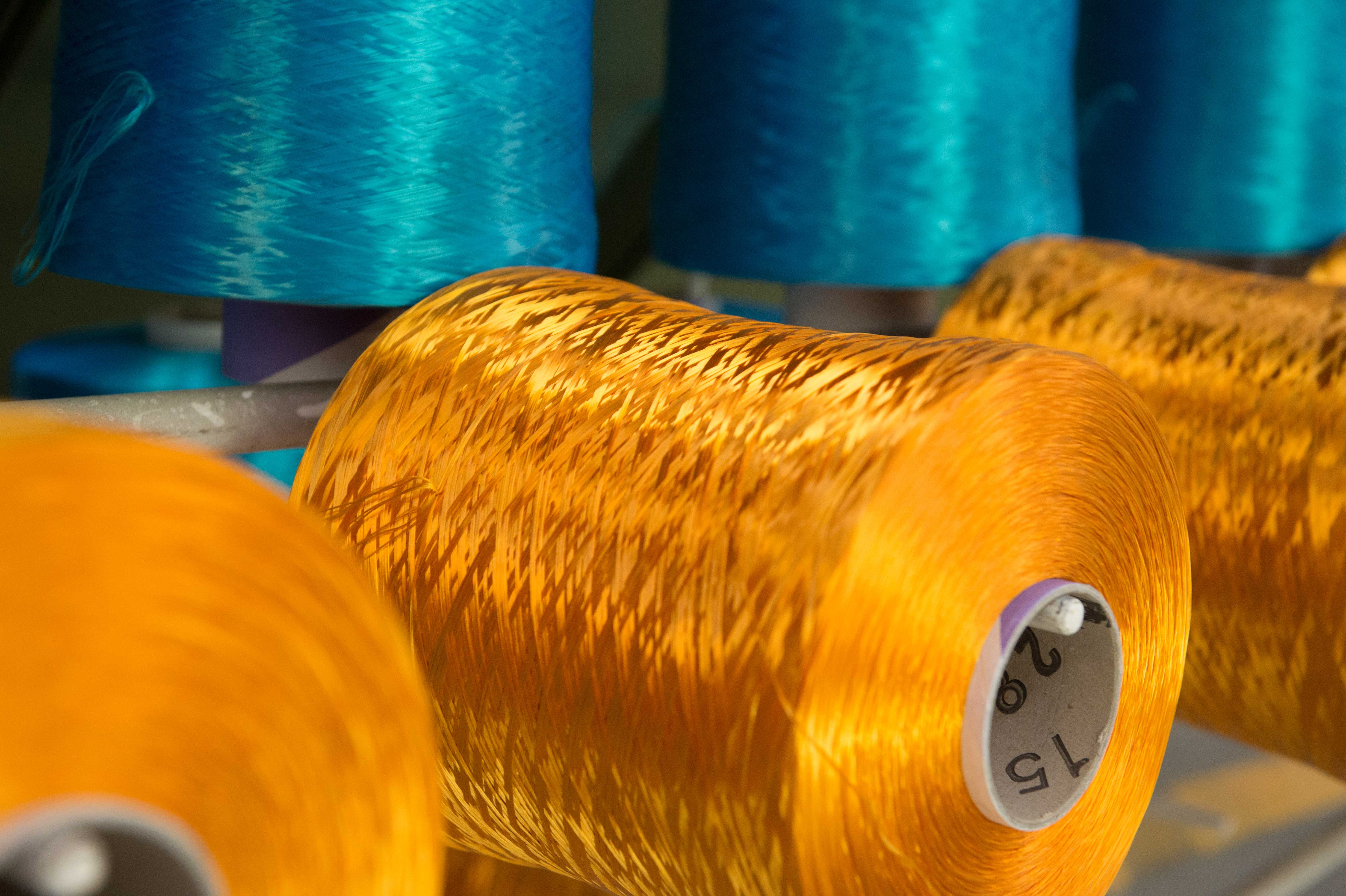 High-tenacity Dyneema® special sewing thread: Xtreme-tech